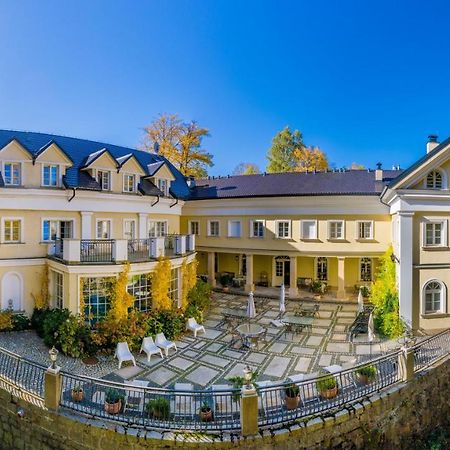 Hotel Stary Zdroj Świeradów-Zdrój Екстериор снимка