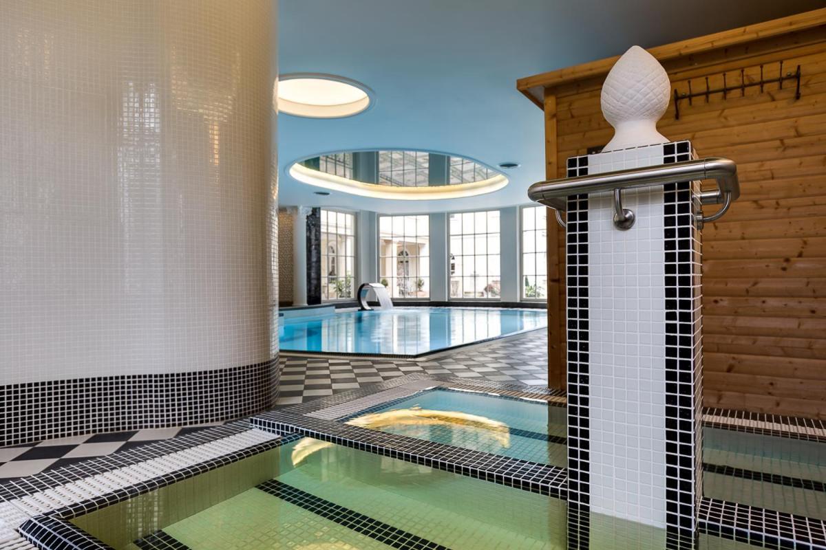 Hotel Stary Zdroj Świeradów-Zdrój Екстериор снимка