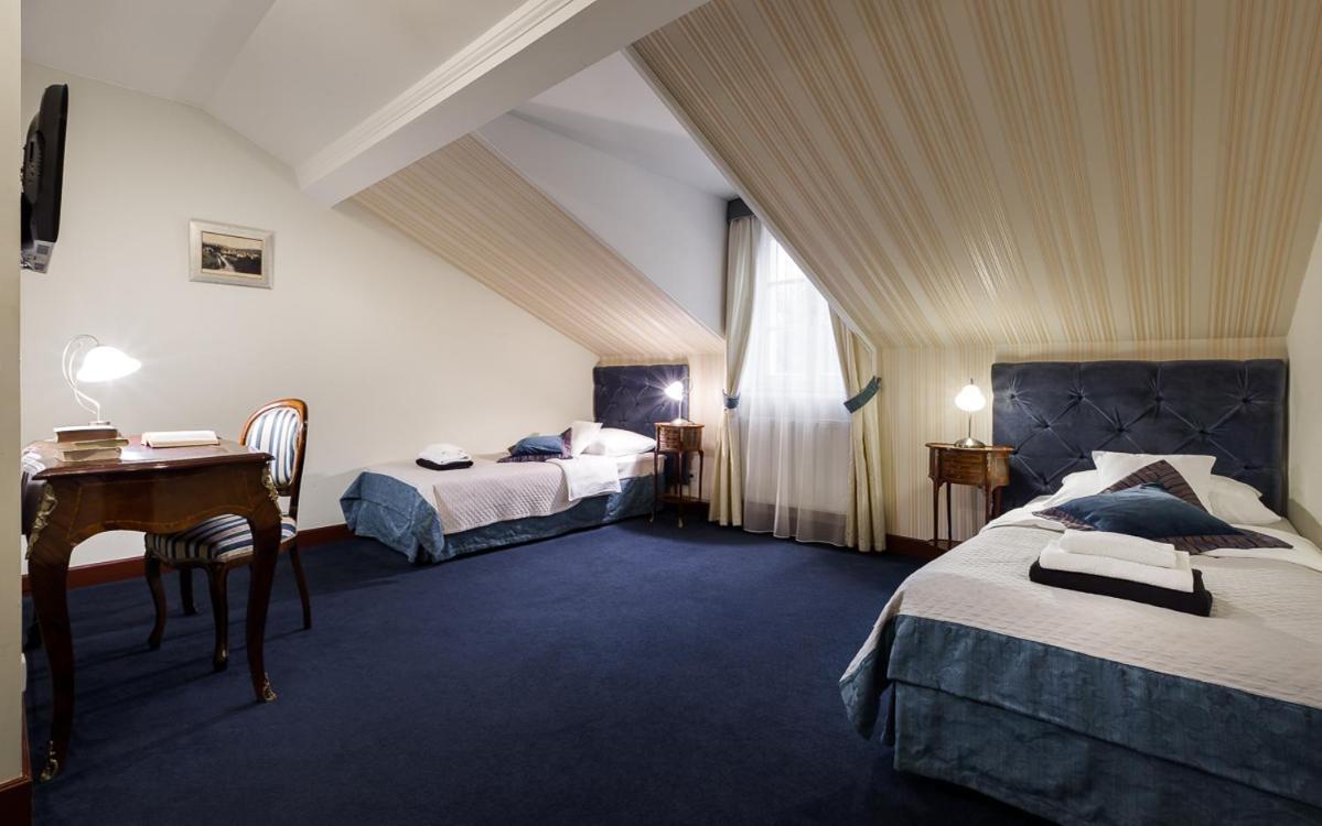 Hotel Stary Zdroj Świeradów-Zdrój Екстериор снимка